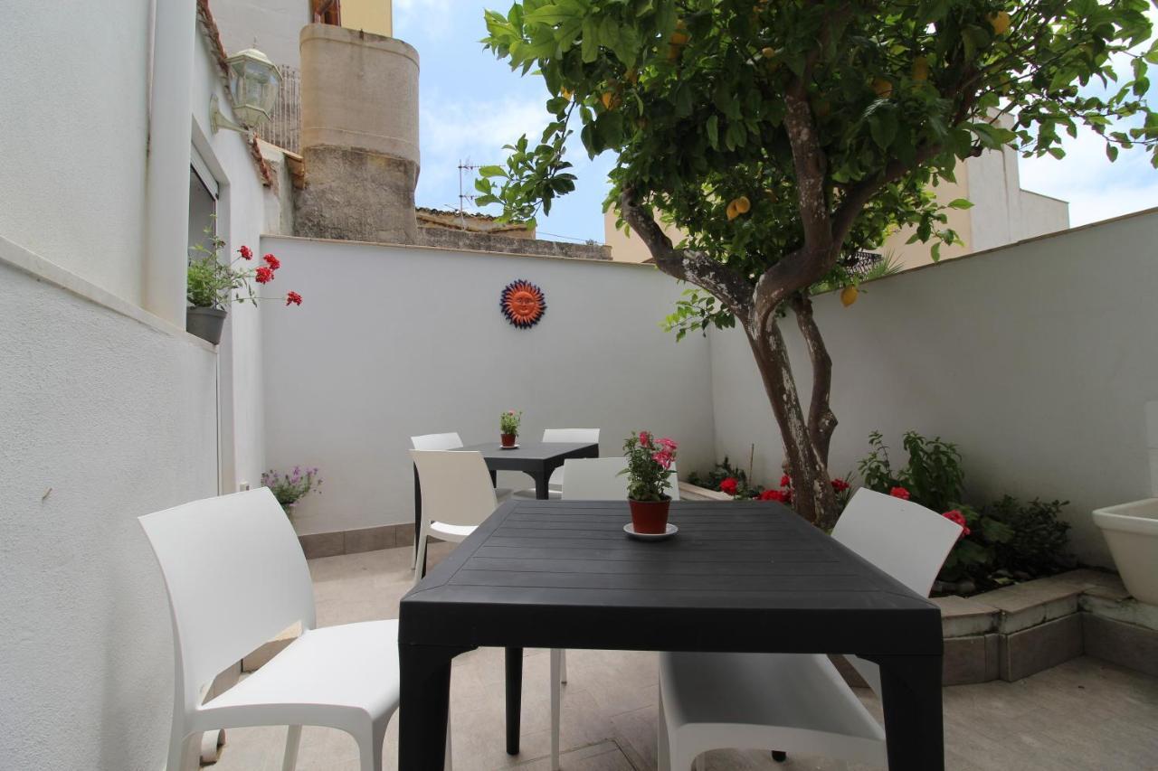 Bed & Breakfast Val Di Erice 발더라이스 외부 사진