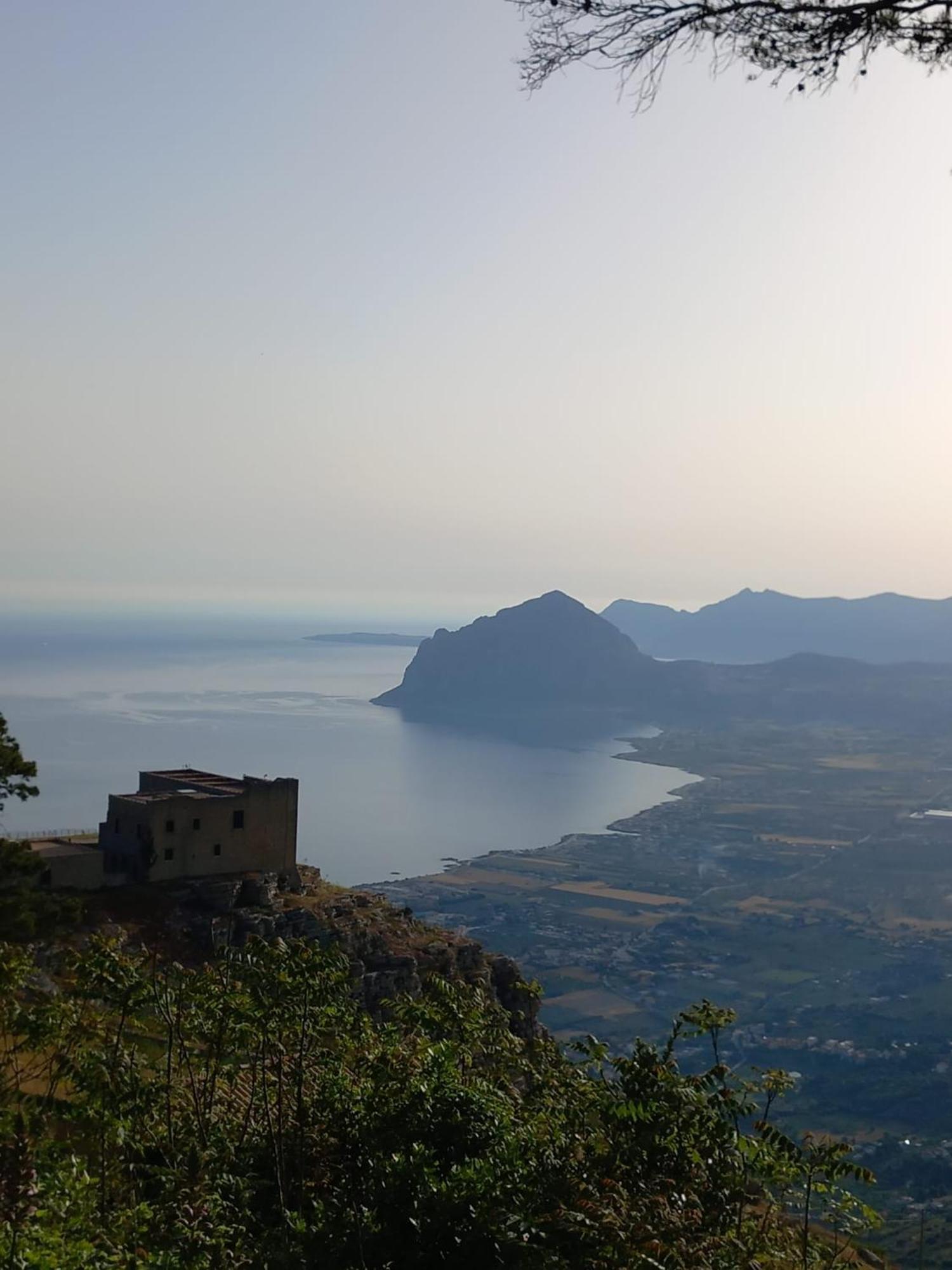 Bed & Breakfast Val Di Erice 발더라이스 외부 사진